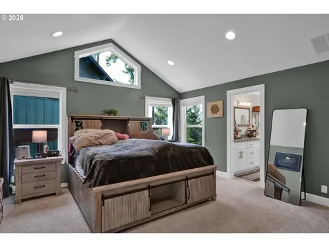 3343 Bentley Avenue Eugene OR 97405