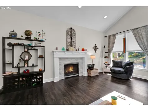 3343 Bentley Avenue Eugene OR 97405