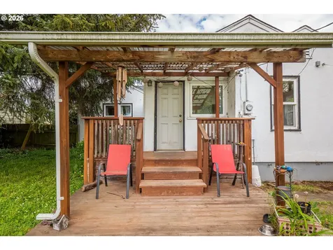 300 21st Street Springfield OR 97477
