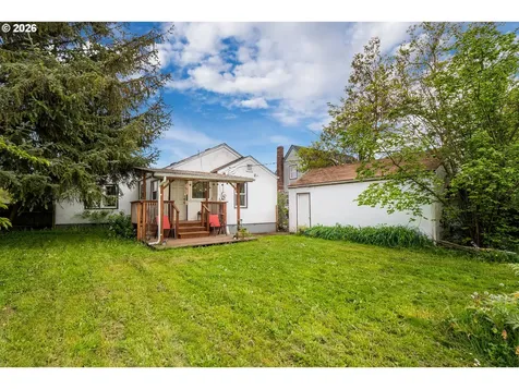 300 21st Street Springfield OR 97477