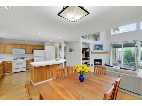 2784 NE 9th Drive Hillsboro OR 97124