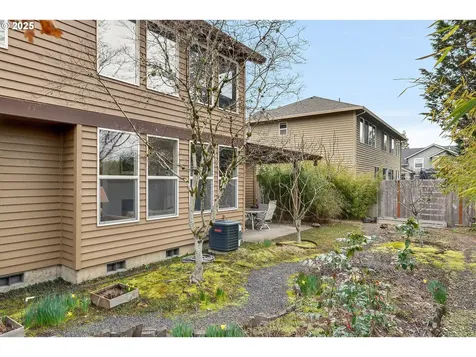 2784 NE 9th Drive Hillsboro OR 97124
