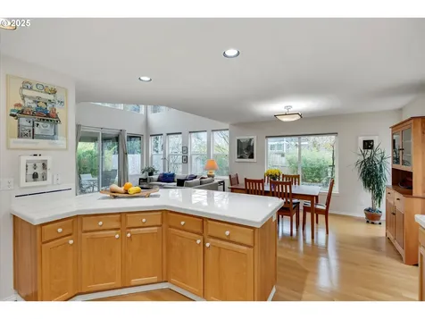 2784 NE 9th Drive Hillsboro OR 97124