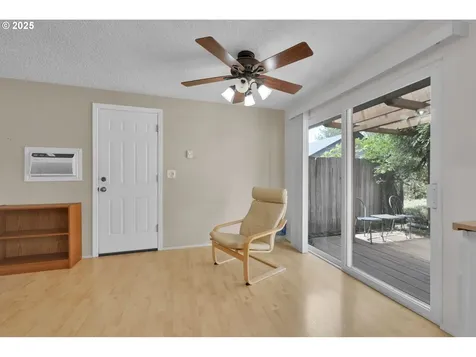 4297 Dove Lane Eugene OR 97402
