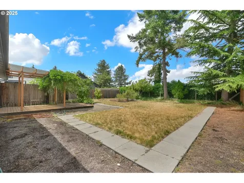 4297 Dove Lane Eugene OR 97402