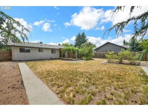 4297 Dove Lane Eugene OR 97402