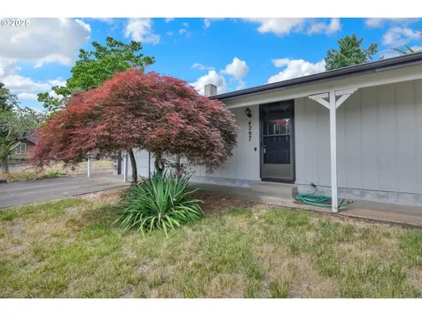 4297 Dove Lane Eugene OR 97402