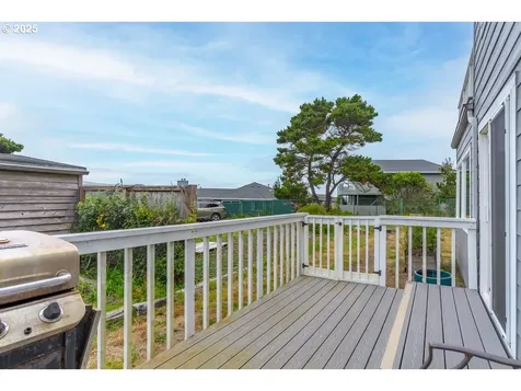 60 Raven Lane Depoe Bay OR 97341