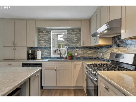 60 Raven Lane Depoe Bay OR 97341