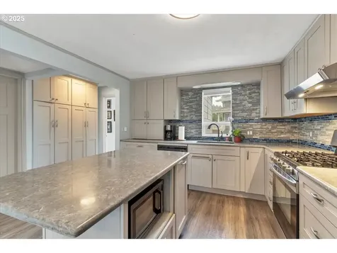 60 Raven Lane Depoe Bay OR 97341