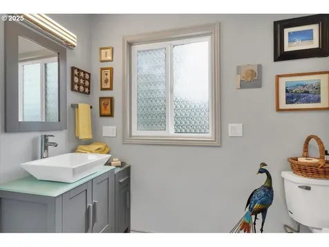 60 Raven Lane Depoe Bay OR 97341