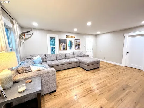 102 Lake Avenue La Grande OR 97850