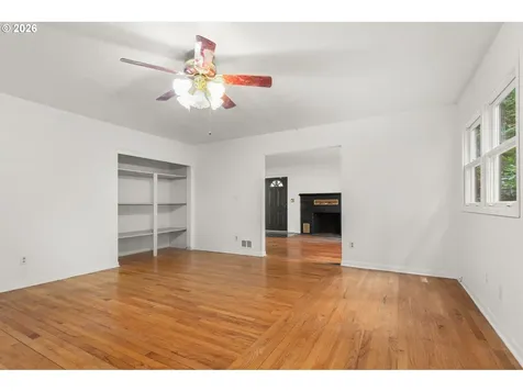 7575 SW Greenwood Drive Portland OR 97223