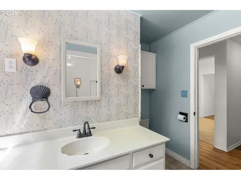 7575 SW Greenwood Drive Portland OR 97223