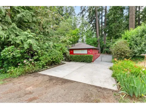 7575 SW Greenwood Drive Portland OR 97223