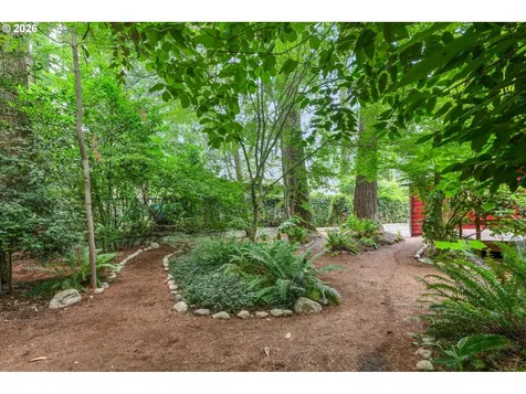 7575 SW Greenwood Drive Portland OR 97223