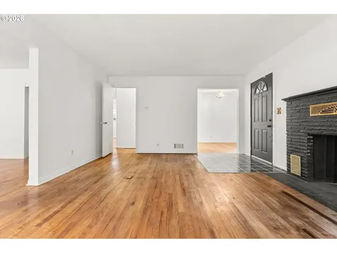 7575 SW Greenwood Drive Portland OR 97223
