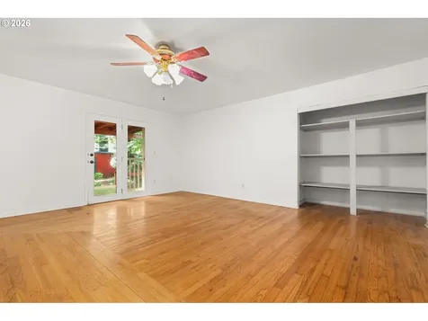 7575 SW Greenwood Drive Portland OR 97223