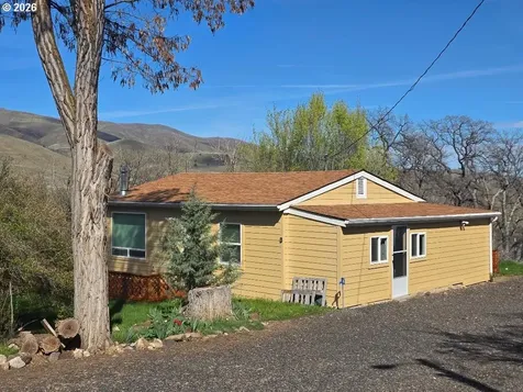 55725 Church Avenue Tygh Valley OR 97063