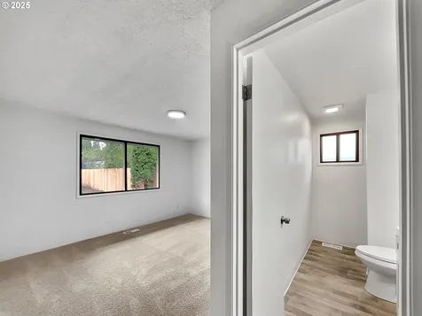 190 SE 32nd Avenue Hillsboro OR 97123