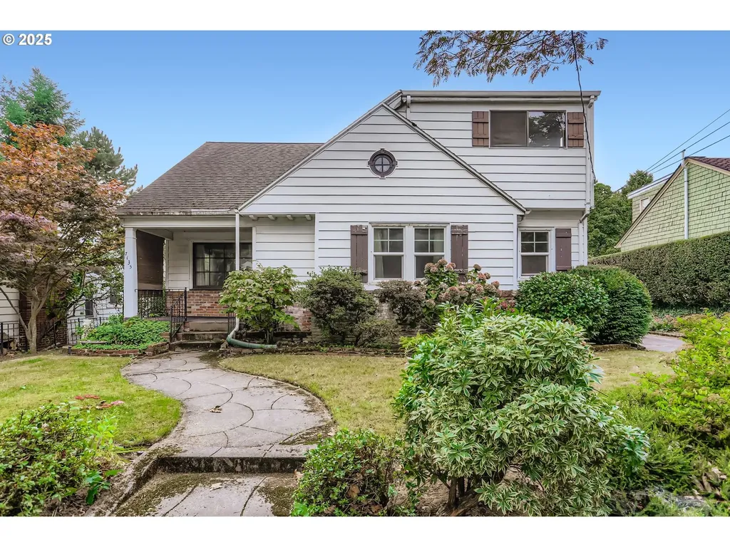 7135 SE 36th Avenue Portland OR 97202