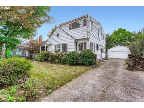 7135 SE 36th Avenue Portland OR 97202