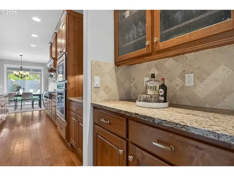 2604 NE 142nd Street Vancouver WA 98686