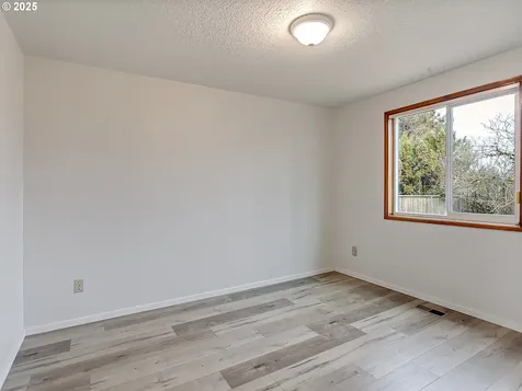 2916 NE 122nd Avenue Portland OR 97230