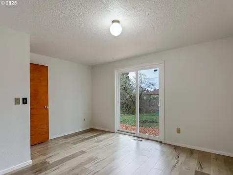 2916 NE 122nd Avenue Portland OR 97230