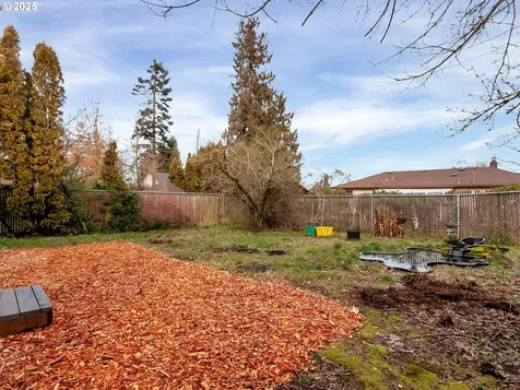 2916 NE 122nd Avenue Portland OR 97230