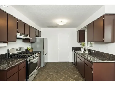 6551 SW Taylors Ferry Road Portland OR 97223