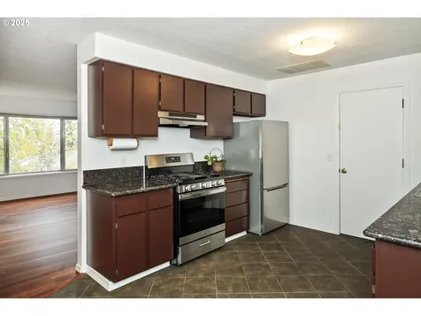 6551 SW Taylors Ferry Road Portland OR 97223