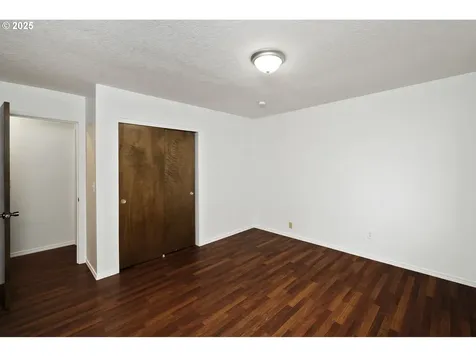 6551 SW Taylors Ferry Road Portland OR 97223