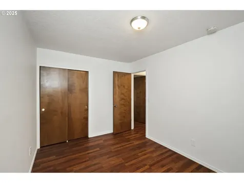 6551 SW Taylors Ferry Road Portland OR 97223