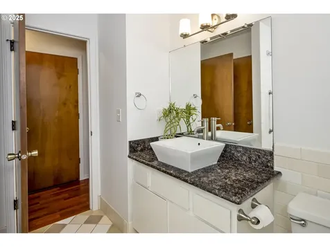 6551 SW Taylors Ferry Road Portland OR 97223