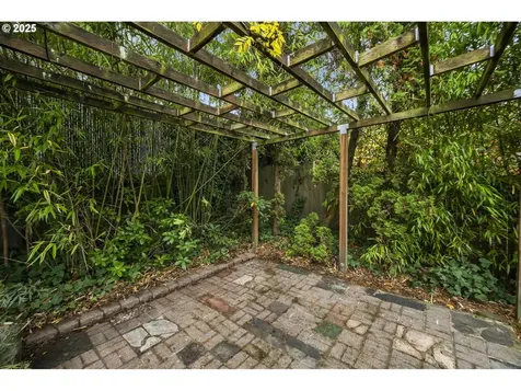 6551 SW Taylors Ferry Road Portland OR 97223