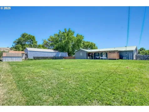 4303 SW Sheridan Avenue Pendleton OR 97801