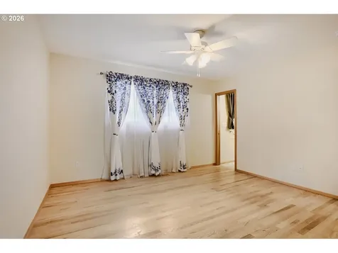 7025 SW Hoodview Place Beaverton OR 97008
