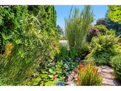 7025 SW Hoodview Place Beaverton OR 97008