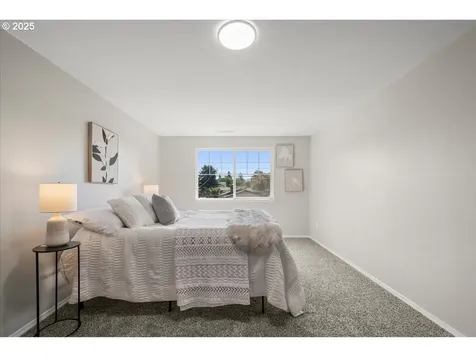 7841 SE 62nd Avenue Portland OR 97206