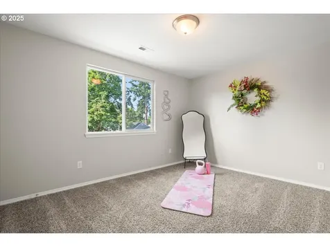 7841 SE 62nd Avenue Portland OR 97206