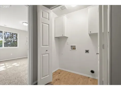 7841 SE 62nd Avenue Portland OR 97206