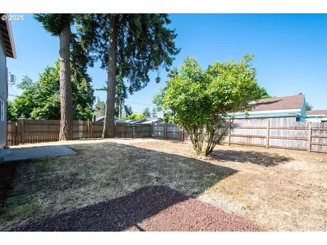 7841 SE 62nd Avenue Portland OR 97206
