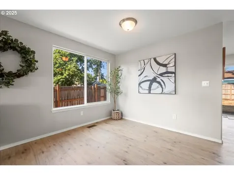 7841 SE 62nd Avenue Portland OR 97206
