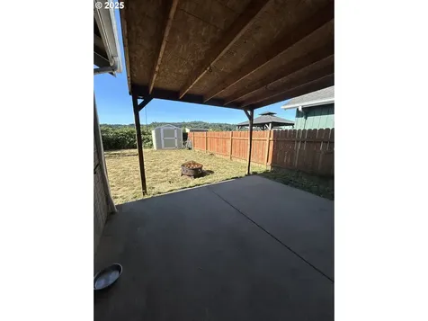 1633 SE Jonathan Avenue Dallas OR 97338