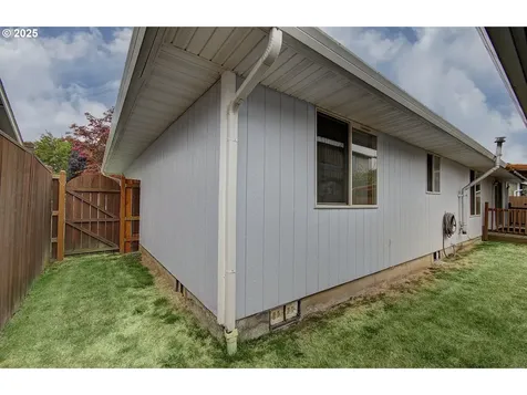 8817 NE 19th Court Vancouver WA 98665