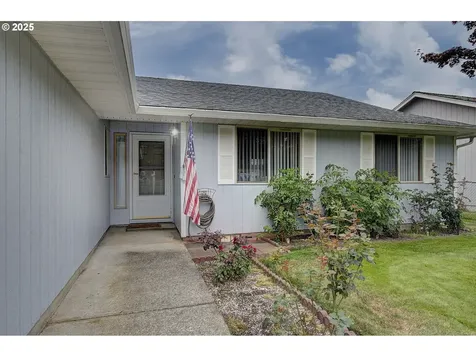 8817 NE 19th Court Vancouver WA 98665