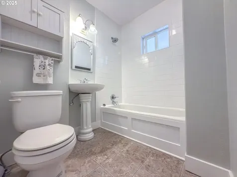 504 W 32nd Street Vancouver WA 98660