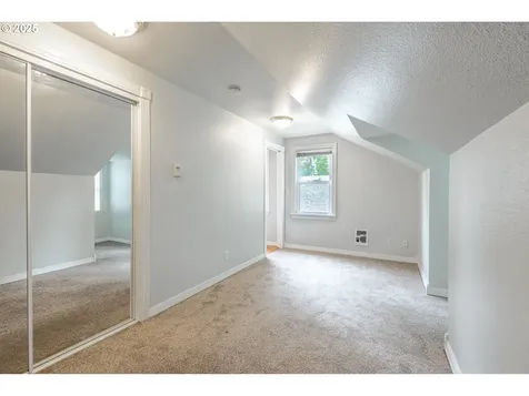 504 W 32nd Street Vancouver WA 98660
