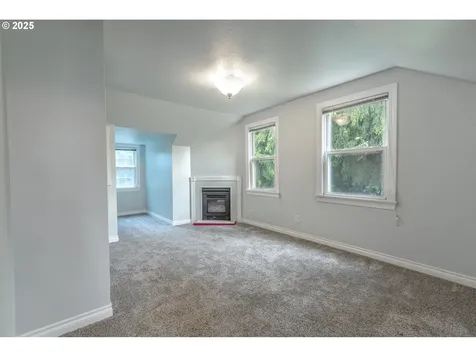 504 W 32nd Street Vancouver WA 98660